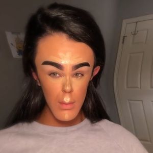 Meet your Posher, Sofia